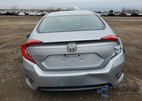 2017 Honda Civic Lx z USA, uszkodzony, nr VIN 2HGFC2F57HH002790